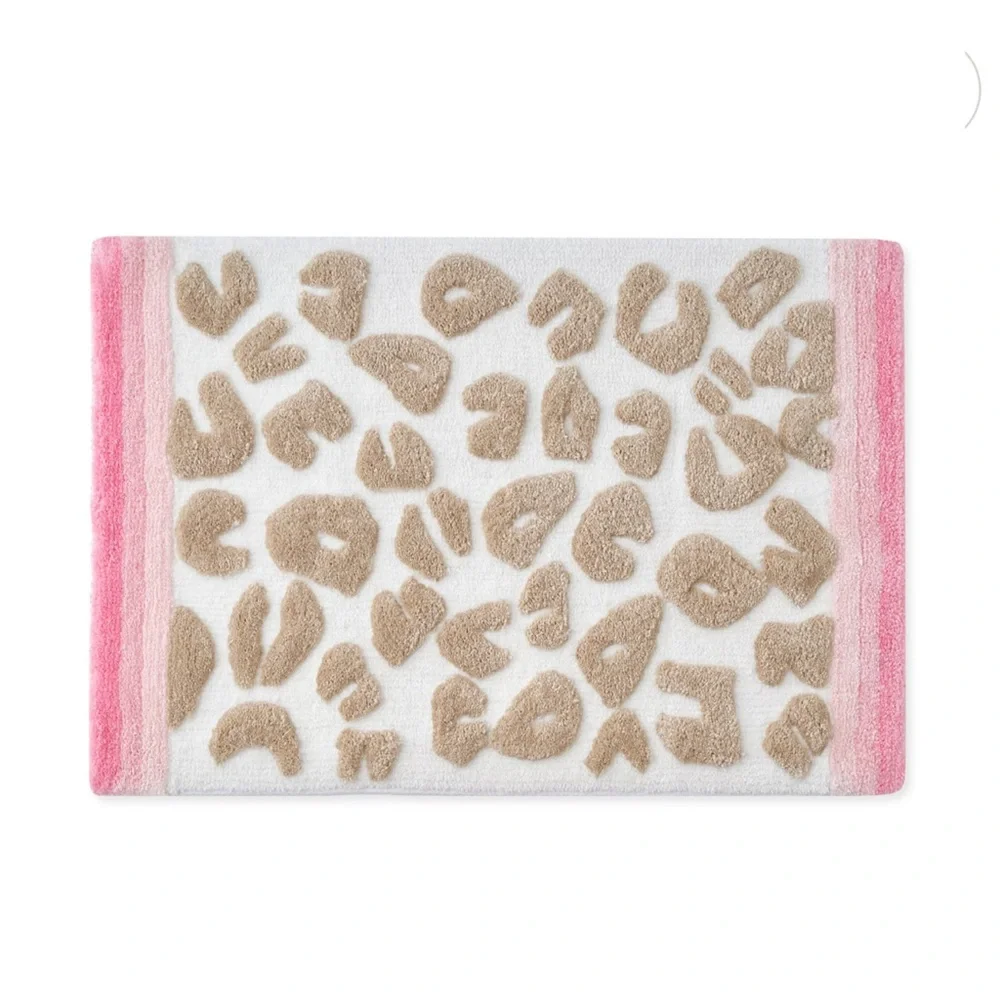CARO HOME Collection Textured Plush Animal Print Bath Rug WithContrasting Border